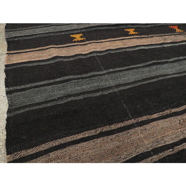 Mid 20th Century Galerie Shabab Collection Mid-20th Century Handmade Turkish Flatweave Kilim Accent Rug For Sale - Image 5 of 10