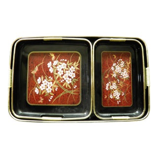 Vintage Toyo Japanese Lacquered Set of 3 Nesting Trays Cherry Blossoms For Sale
