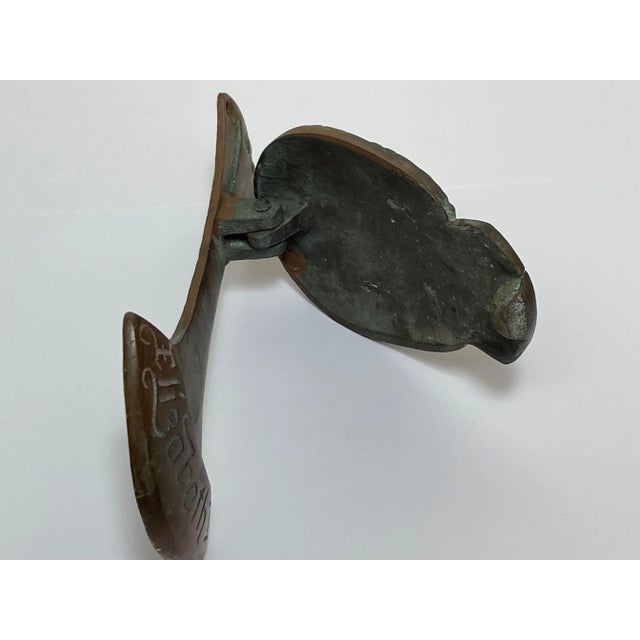 Small Tudor Queen of England Elizabeth 1st Ruff Collar Brass Door Knocker Circa Early 20th Century For Sale - Image 6 of 11