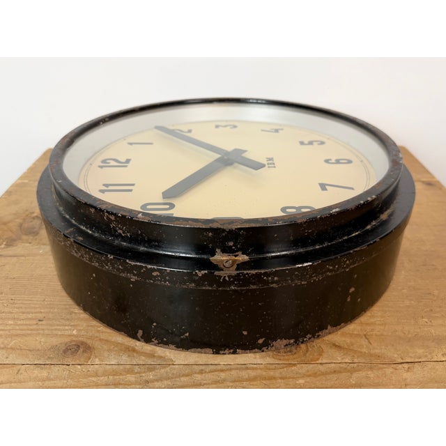 Industrial Black Factory Wall Clock from IBM, 1950s For Sale - Image 14 of 18