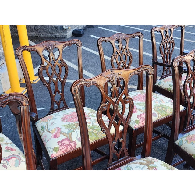 This is a very high quality set of vintage 1940s solid mahogany Chippendale style dining room chairs, manufacturer unknown...