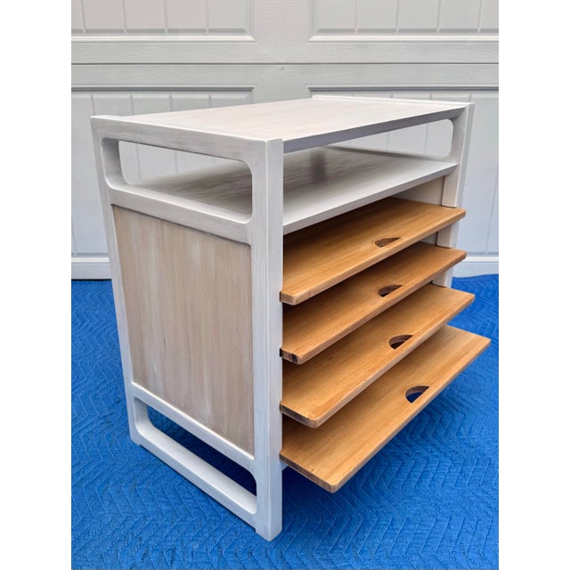 Drexel Mid-Century Modern Magazine Table by Edward Wormley for Drexel For Sale - Image 4 of 12