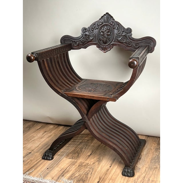 Antique Italian Renaissance Walnut Savonarola Chair C. Late 19th Century For Sale - Image 4 of 12