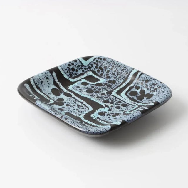 German Fat Lava Plate from VEB Strehla, 1960s For Sale - Image 4 of 8