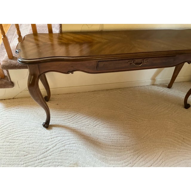 Wood Vintage Drexel Heritage French Provincial Sofa Table / Console Table With Herringbone Parquet Top & Cabriole Legs For Sale - Image 7 of 7