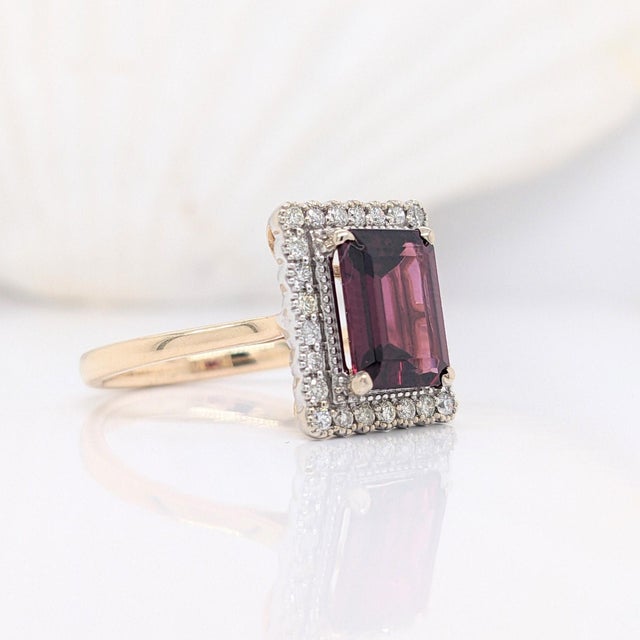 Art Deco 2.8ct Raspberry Garnet Ring With Natural Diamond Accents: Solid 14k Gold 9x7mm, Size 6.75 For Sale - Image 3 of 7