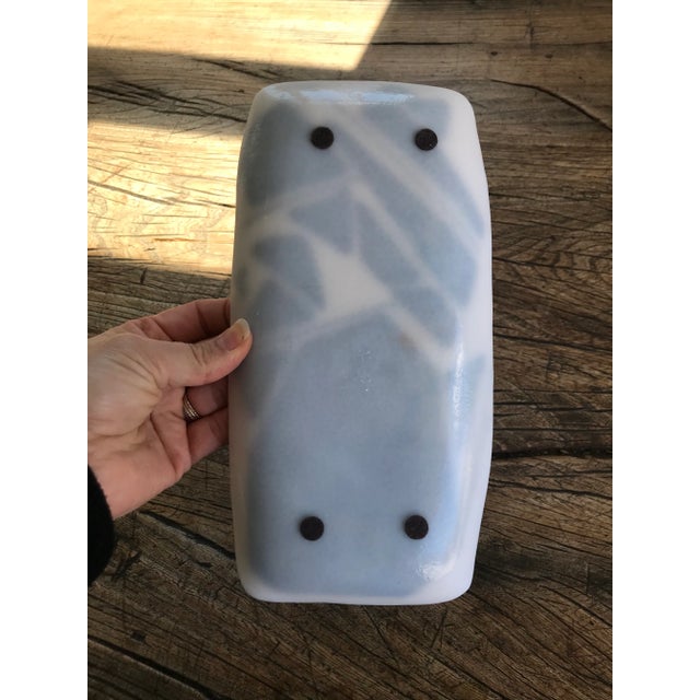 1980s Vintage Mid-Century Modern Glass Black and White Abstract Wall Plaque Artwork Dish For Sale - Image 4 of 8