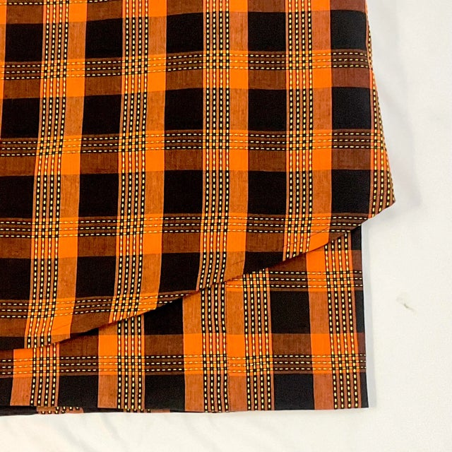 1980s Vintage Americana Arts & Crafts Tablecloth - 94” Round, Halloween & Thanksgiving For Sale - Image 6 of 9