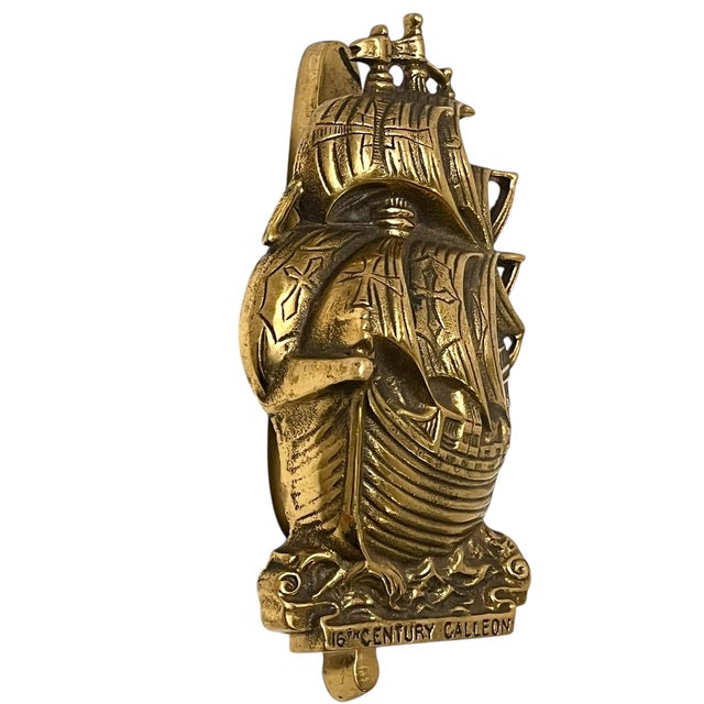 1920s Antique English Brass Galleon Ship Door Knocker For Sale - Image 5 of 9