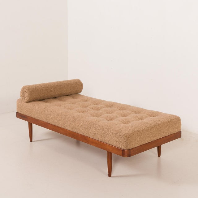 Wood Mid-Century Modern Scandinavian Daybed in Natural Boucle Fabric, 1960s For Sale - Image 7 of 14