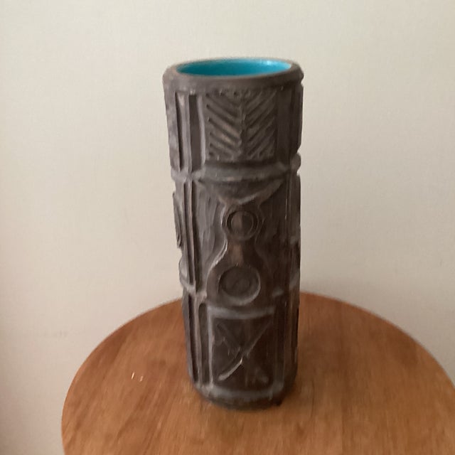 Rare Mid Century Modern Art Pottery Numbered Cylindrical Vase W/Hand Carved Geometric Disign by R. M. Italy For Sale - Image 9 of 12