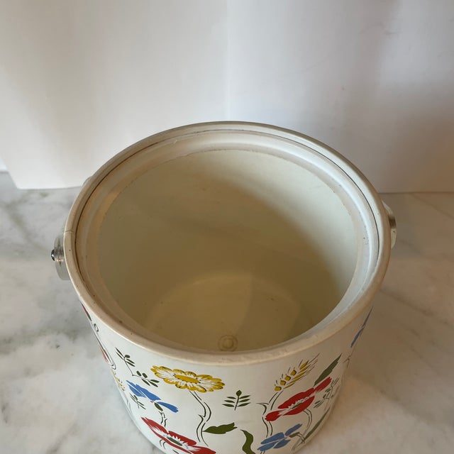 1970s 1970s Botanical Ice Bucket With Lucite Handle For Sale - Image 5 of 13