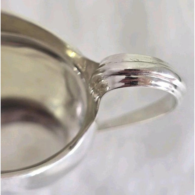 Cream George V Sterling Silver Cream Jug from Edward Barnard & Sons, 1934 For Sale - Image 8 of 18