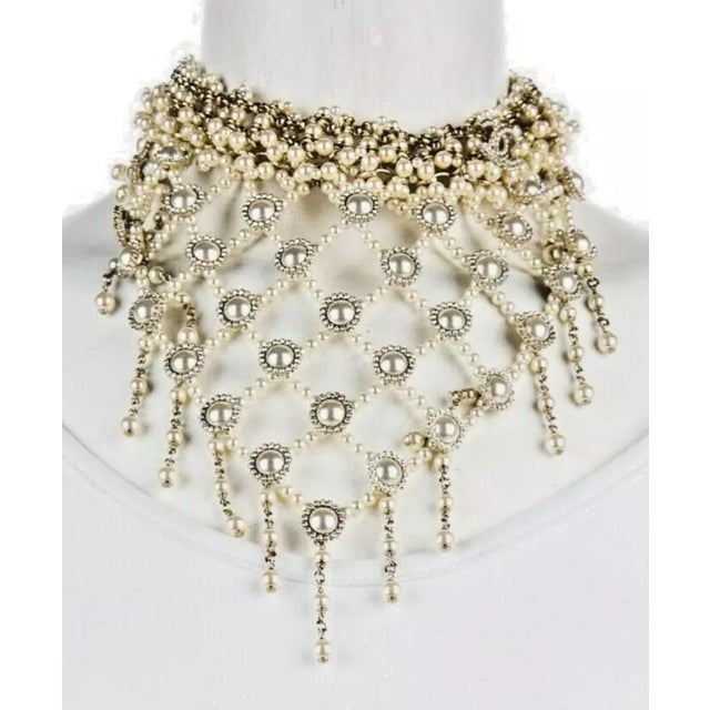 2010s 2016 Chanel Necklace CC Double C Logo Bib Statement Paris À Rome Runway Faux Pearl Crystal For Sale - Image 5 of 11