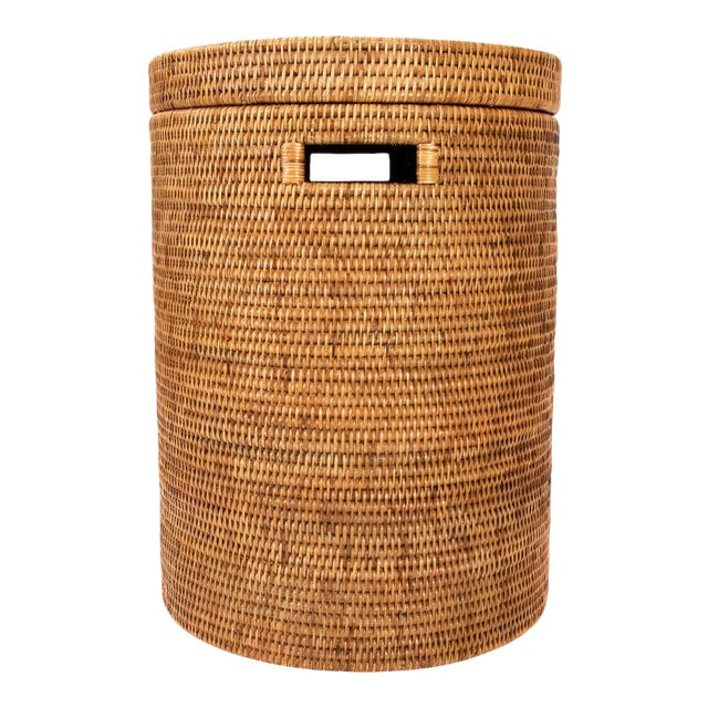 Artifacts Rattan Round Hamper with Lid in Honey Brown For Sale