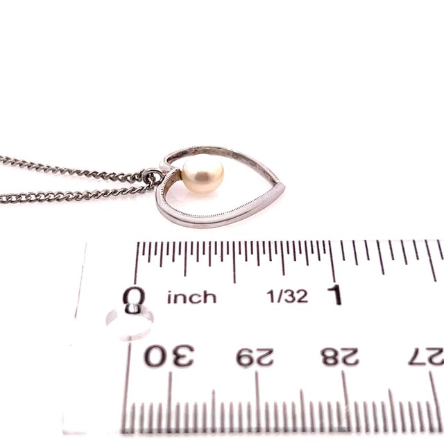 1990s 1990s Mikimoto Estate Akoya Pearl Necklace 16" Sterling Silver For Sale - Image 5 of 5