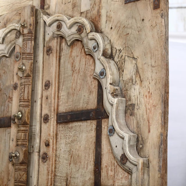 Indian Antique Indian Bleached and Carved Teakwood Door For Sale - Image 3 of 5