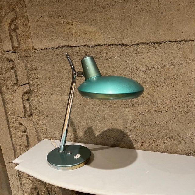 1960s Green Desk Lamp Space Age Boomerang After Luis Pérez De La Oliva Fase For Sale - Image 12 of 13