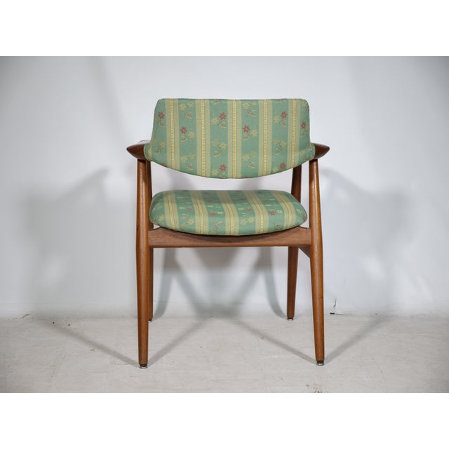 Brown Mid-Century Modern Teak Armchair by Erik Kirkegaard for Glostrup Møbelfabrik, 1960s For Sale - Image 8 of 10
