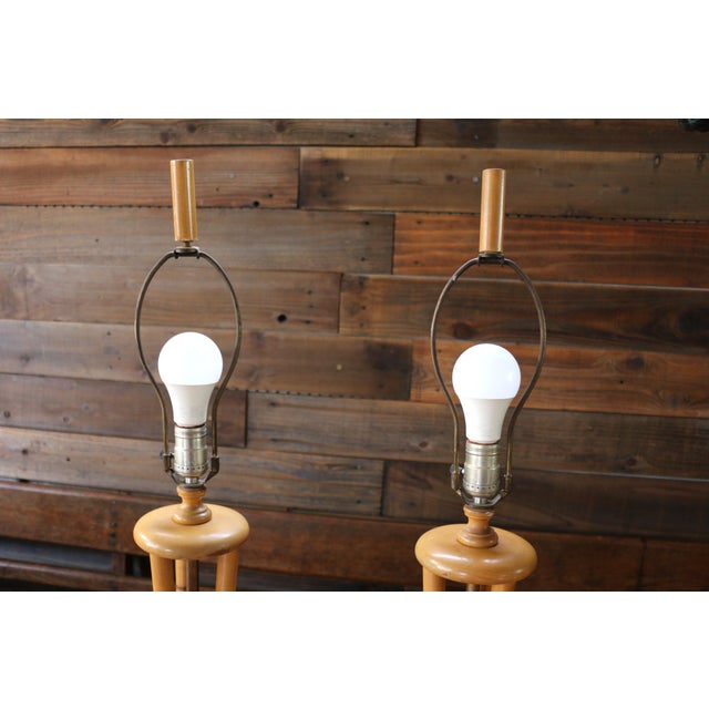 Brown 1950s Heywood-Wakefield Bamboo Style Table Lamps | Pair of Mid Century Modern Wood Lamps For Sale - Image 8 of 18