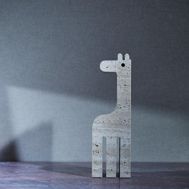 Giraffe Figurine in Travertine Marble by Fratelli Mannelli, 1975 For Sale - Image 9 of 12