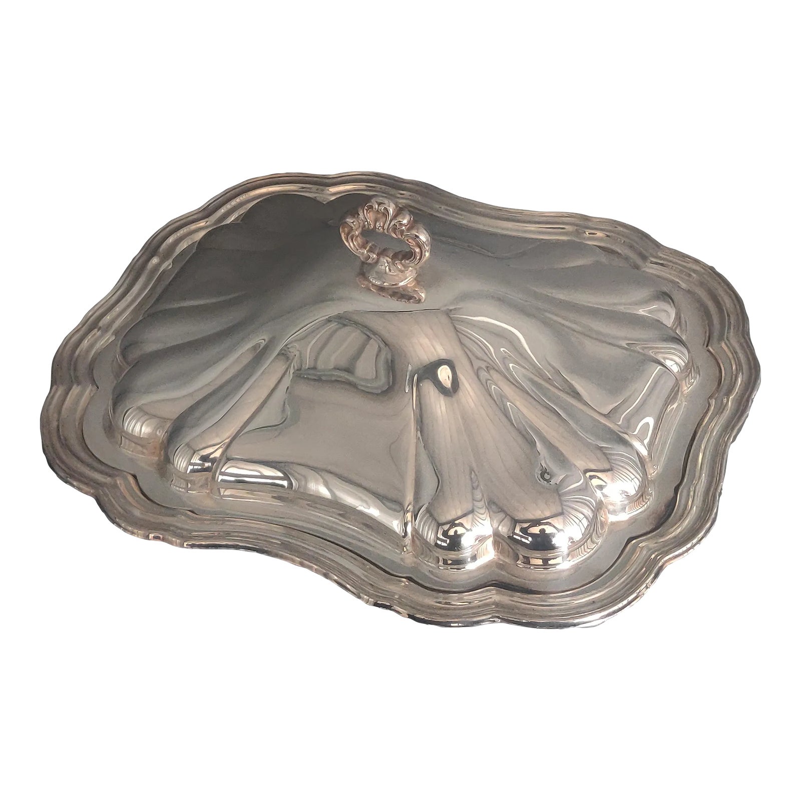 Mid 20th Century Gorham Heritage Silver-Plate Lidded Serving