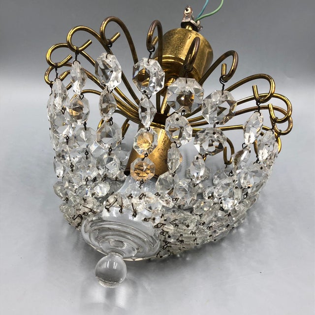 Hollywood Regency Art Deco Basket Chandelier in Brass & Crystal Ceiling Lamp For Sale - Image 4 of 15
