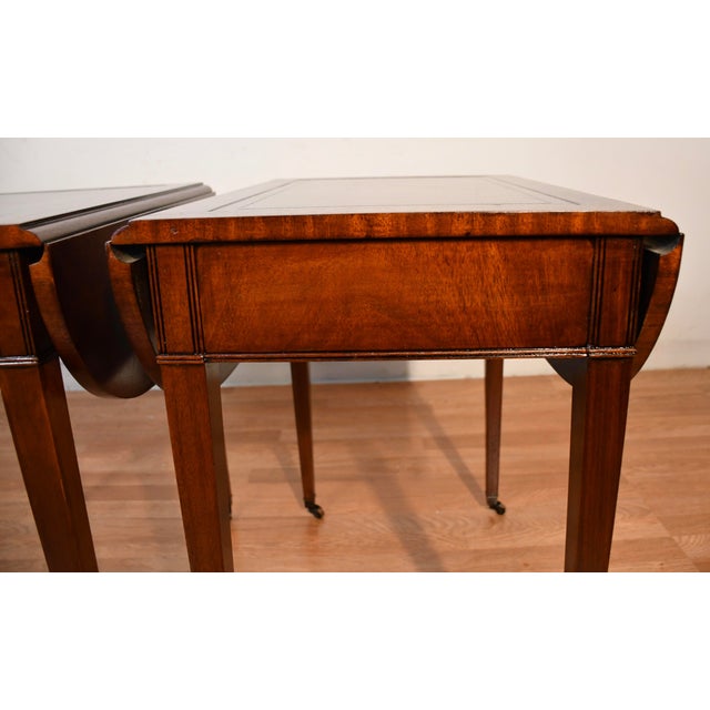 1930s Pair of Weiman Regency Mahogany & Leather Top Pembroke Side / End Tables For Sale - Image 12 of 18