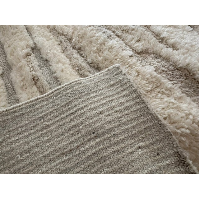 Rh Eli Wool Rug – 12' × 15' Natural | Hand-Knotted New Zealand Wool | Moroccan-Inspired Contemporary Design For Sale - Image 10 of 18