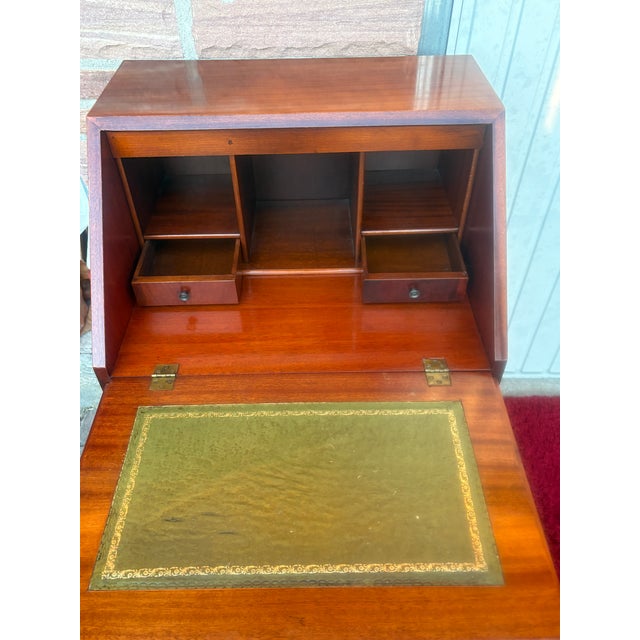 Wood Louis Philippe Carless X English Mahogany 4-Drawer Inlaid Secretary Desk from Unbekannt, 1980s For Sale - Image 7 of 12
