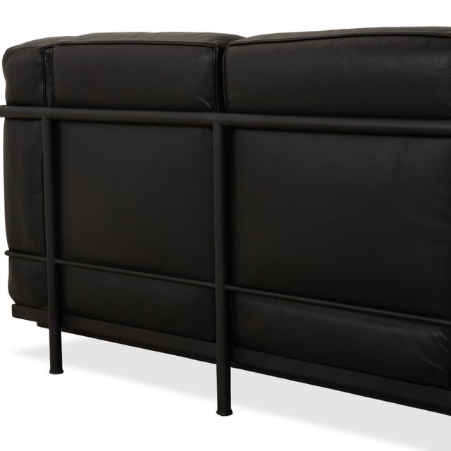 Animal Skin LC 2 3-Seater Sofa in Black Leather by Le Corbusier for Cassina For Sale - Image 7 of 16
