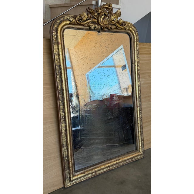 Gold French 19th Century Large Vertical Gold Gilt Mirror with Floral crest For Sale - Image 8 of 18