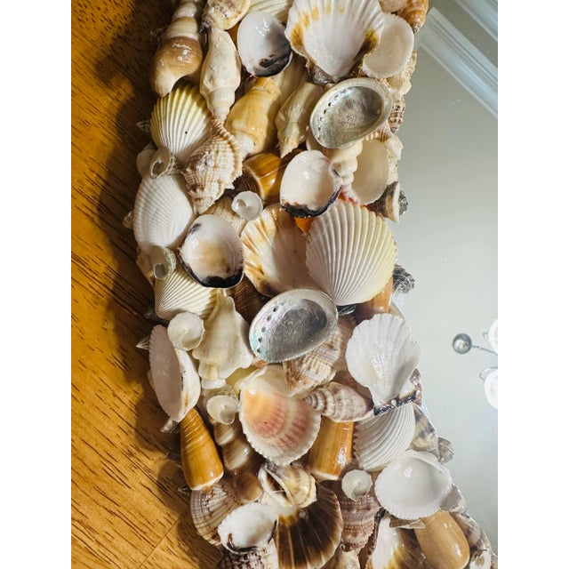 1970s Palm Beach Seashell Encrusted Round Mirror Circa 1970s For Sale - Image 5 of 9