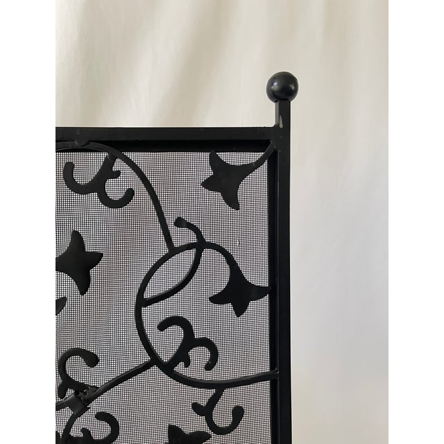 Vintage botanical ivy scroll design blackened steel fireplace screen with curved feet. looks wonderful when in use for a...