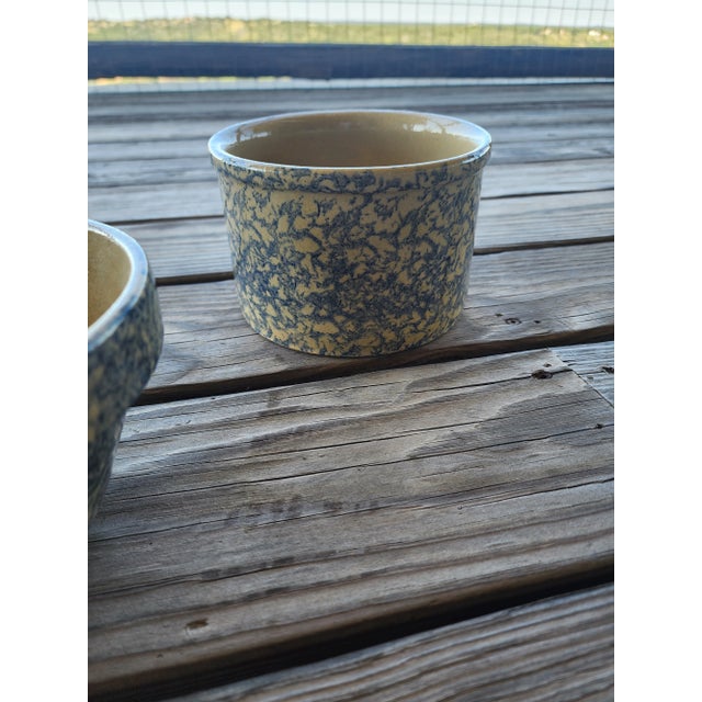 Ceramic Three Vintage Roseville Robinson Ransbottom Blue Sponngeware Bowls For Sale - Image 7 of 7