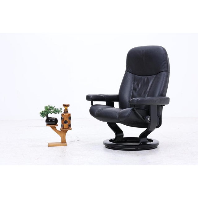 Product details stressless consul recliner with footstool original design with high-quality workmanship features • brand:...