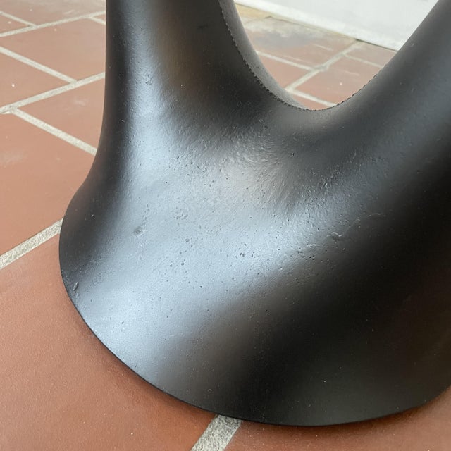 2020s Kreten Side Table, Painted Black, Short, Factory 2nd, by Souda, Modern, Organic, Concrete End Table For Sale - Image 5 of 9