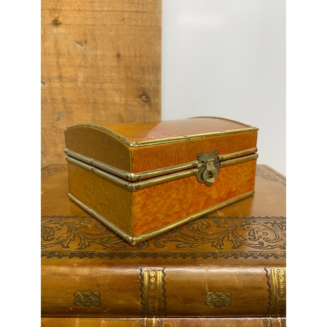 Metal Mid 20th Century Lacquered Dome-Top Wooden Box Covered in Pigskin With Brass Fittings For Sale - Image 7 of 7