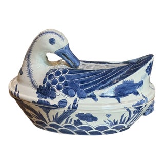 Chinese Porcelain Duck Tureen For Sale