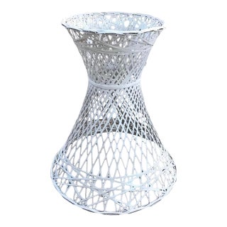 Vintage Spun Fiberglass Twist Table Base or Plant Stand in the Style of Russell Woodard For Sale