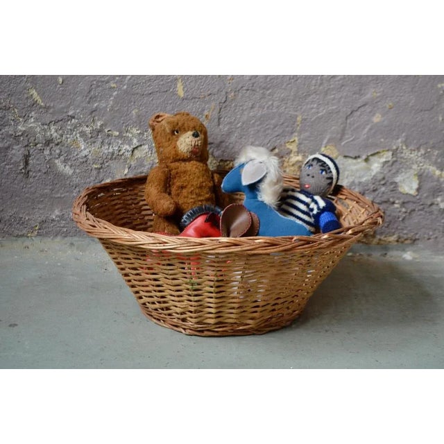 1970s Bohemian Wicker Basket, 1970s For Sale - Image 5 of 6