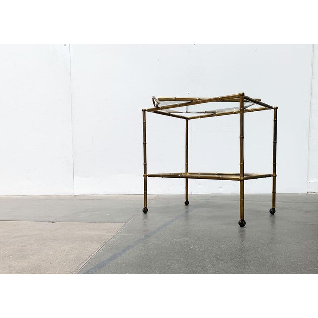 Mid-Century Hollywood Regency Style Brass Fake Bamboo Tray Serving Cart or Side Table, 1960s For Sale - Image 18 of 18