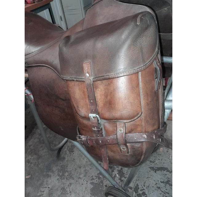 Vintage 1940s Cavalry Leather Saddle For Sale - Image 4 of 5
