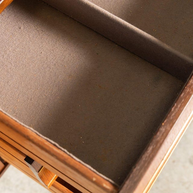 Vintage English Teak Sideboard from Elliots of Newbury, 1960 For Sale - Image 18 of 18