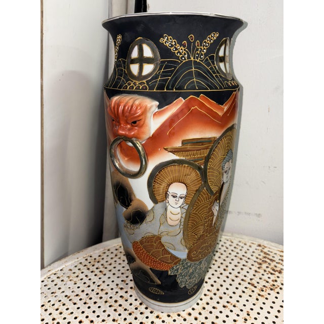 Antique Japanese Vase, 1890s For Sale - Image 3 of 8