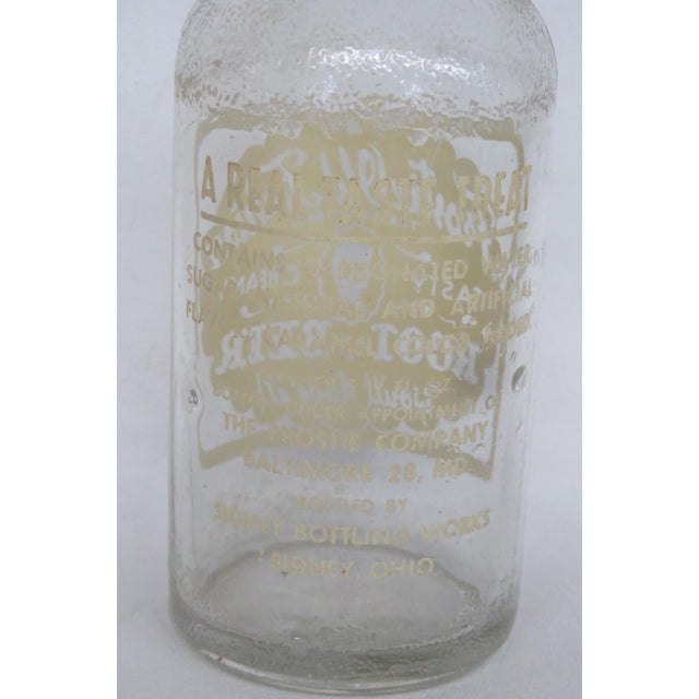 1950s Frostie Old Fashion Empty Root Beer Bottle 12oz Clear Glass 1950s Soda Pop 4867b For Sale - Image 5 of 16