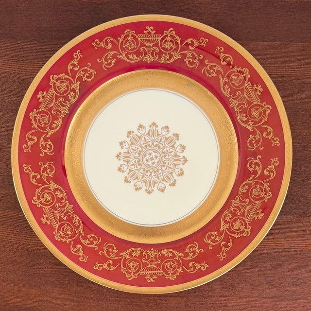 1930s Pickard Red & Gold Czech Bohemian Porcelain Dinner Plates - Set of 8 For Sale In Chicago - Image 6 of 16