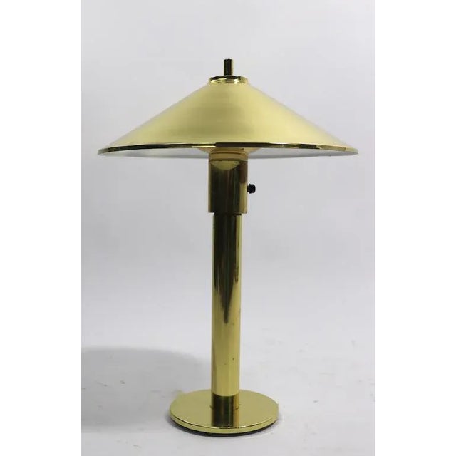 Chapman Manufacturing Company Postmodern Brass Table Lamp After Chapman For Sale - Image 4 of 11