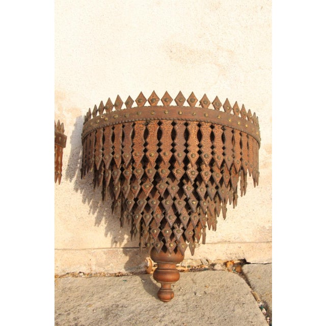 Tramp Art Wall Brackets, Set of 2 For Sale - Image 5 of 9