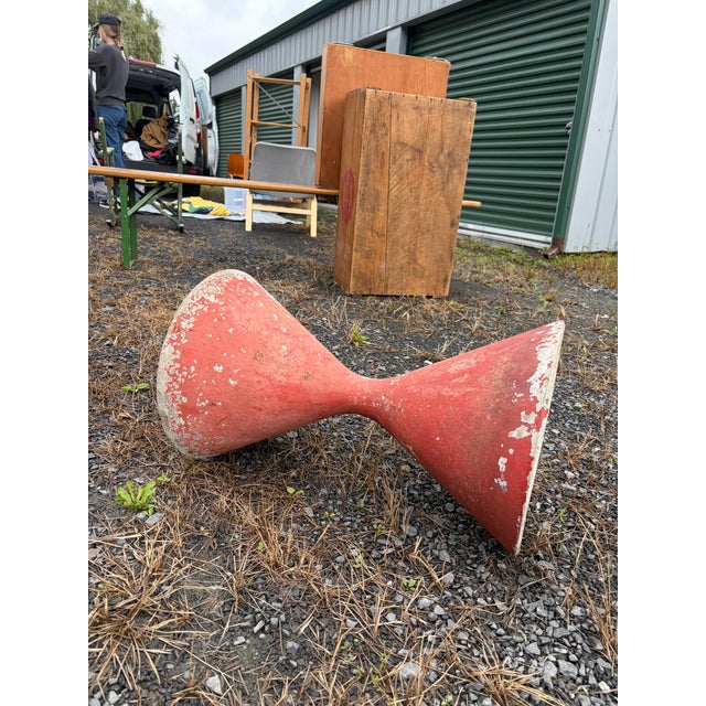 Mid-Century Modern Willy Guhl 1960s Diabolo Hourglass Planter For Sale - Image 3 of 11